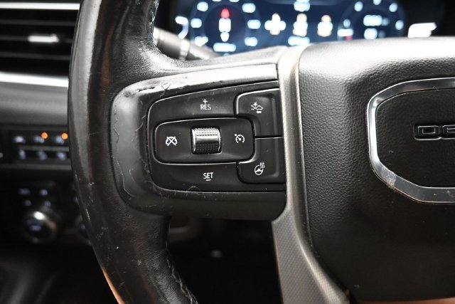 Used 2022 GMC Yukon Denali AWD/4WD image 12