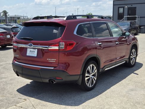 Used 2019 Subaru Ascent Touring AWD/4WD image 4