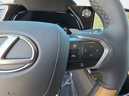 Used 2026 Lexus RX 350 AWD image 18