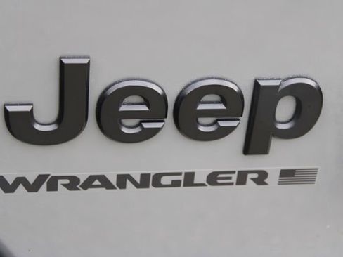 Used 2023 Jeep Wrangler Sport S image 8