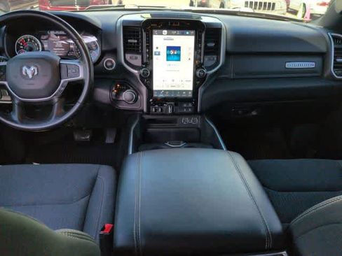 Used 2022 RAM 1500 Big Horn AWD/4WD image 15
