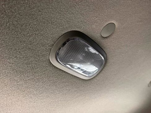 Used 2023 Chevrolet Express 2500 w/ Driver Convenience Package image 32