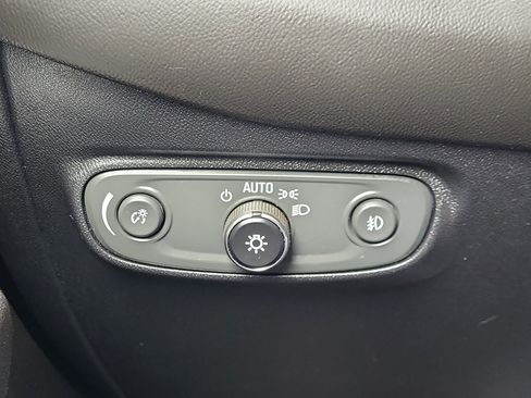 Used 2019 Chevrolet Equinox Premier AWD/4WD image 31