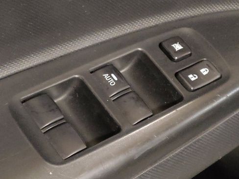 Used 2022 Mitsubishi Mirage ES image 27