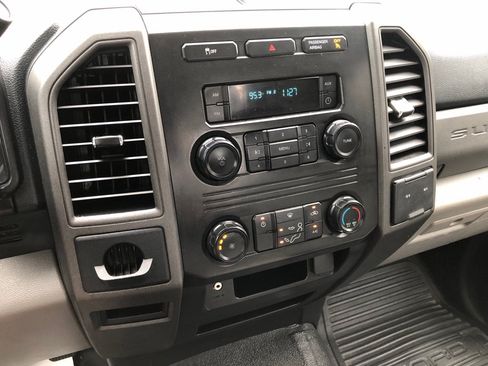 Used 2017 Ford F250 XL RWD image 24