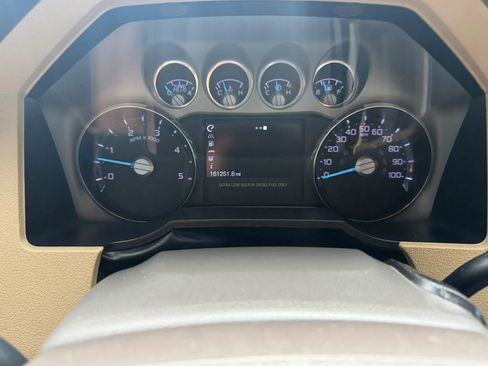 Used 2015 Ford F250 Lariat w/ Lariat Ultimate Package AWD/4WD image 17