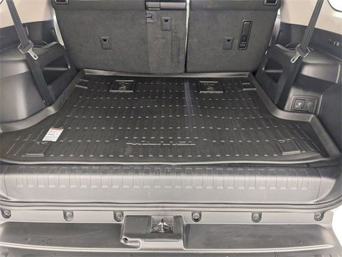 Used 2024 Toyota 4Runner SR5 image 28