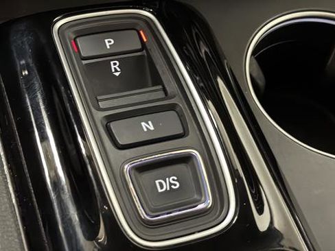 Used 2023 Honda Pilot Touring image 23