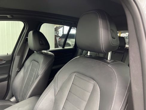 Used 2023 BMW X3 sDrive30i w/ Premium Package image 15