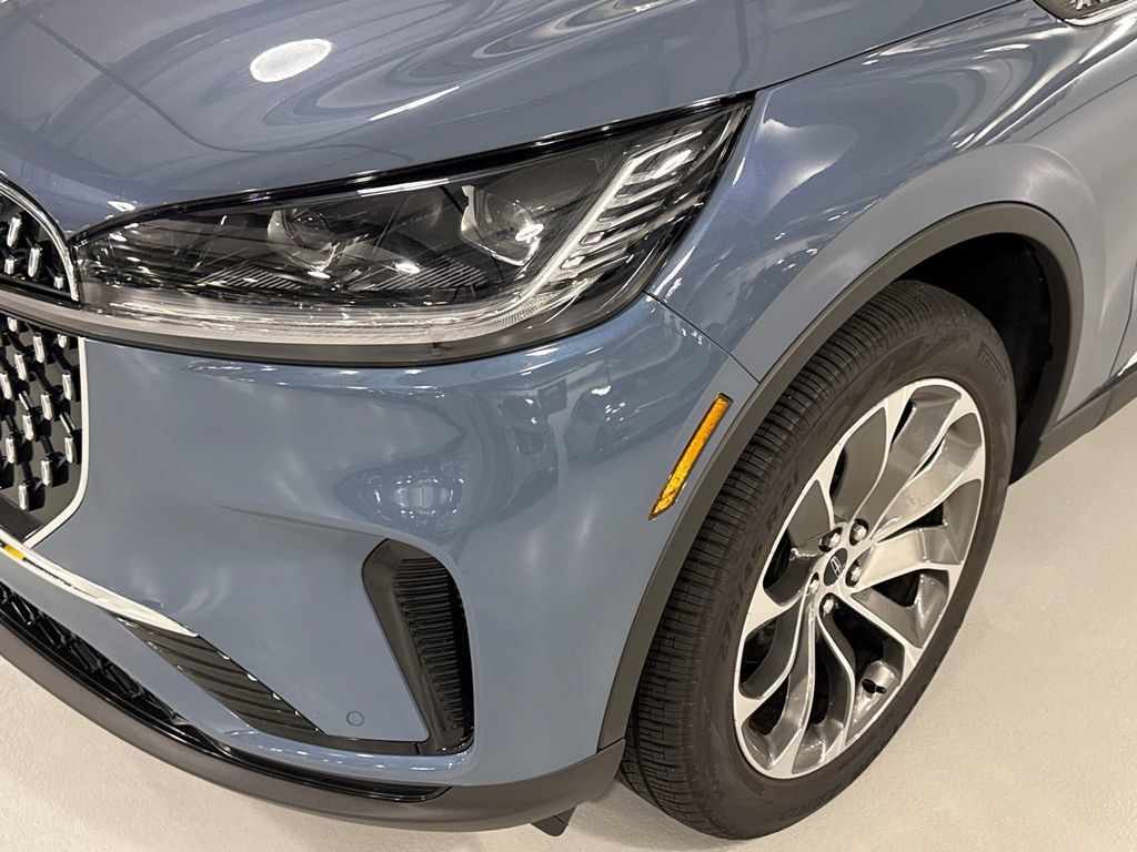 Used 2026 Lincoln Aviator Reserve w/ Illumination Package AWD/4WD image 7