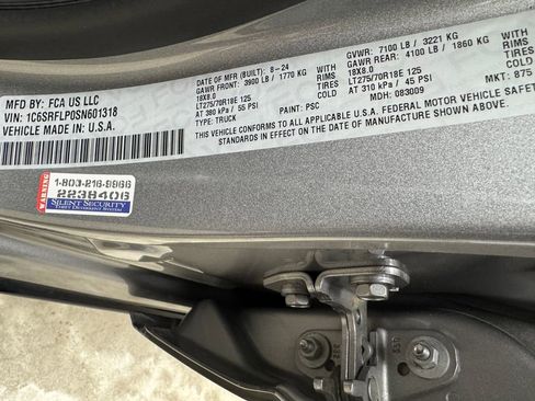 Used 2025 RAM 1500 Rebel image 31