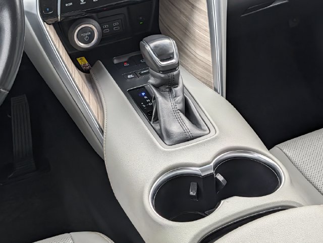 Used 2023 Toyota Venza Limited AWD/4WD image 14