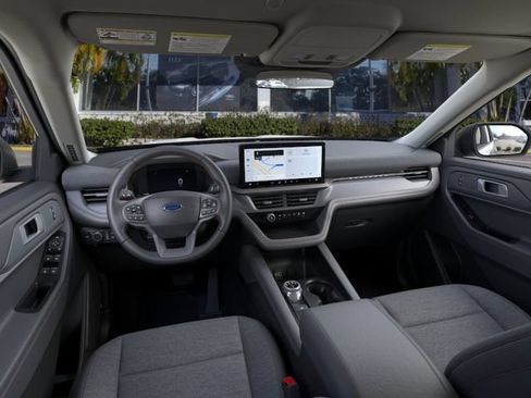 New 2026 Ford Explorer Active RWD image 10