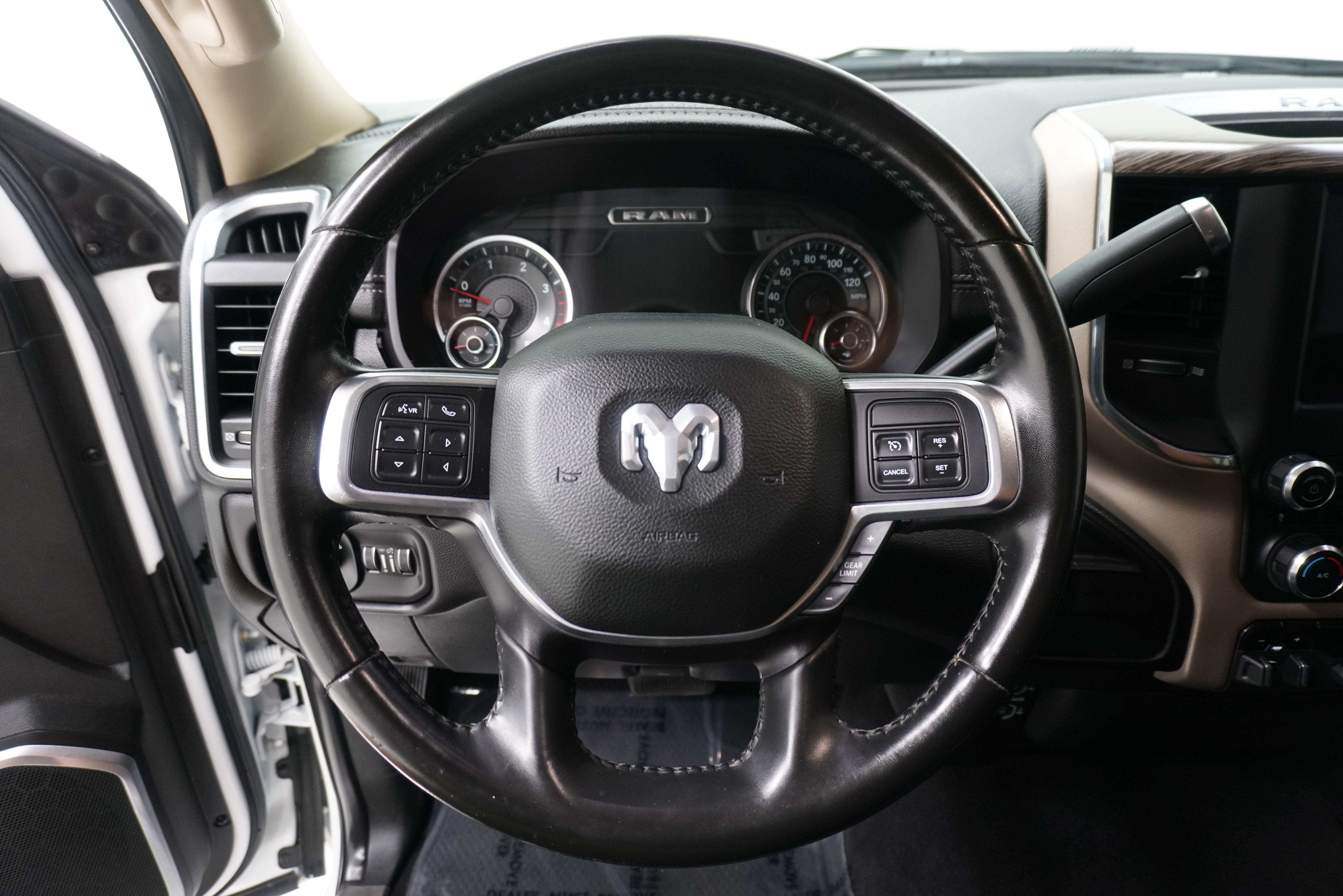 Used 2021 RAM 2500 Laramie AWD/4WD image 17