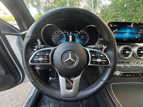 Used 2020 Mercedes-Benz GLC 300 image 15