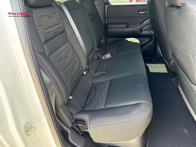 Certified 2025 Nissan Frontier Pro-X w/ Pro Convenience Package RWD image 9
