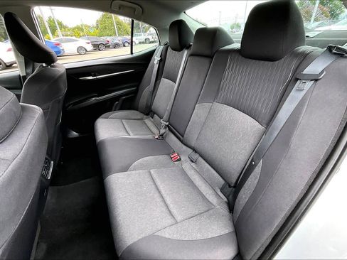 Used 2025 Toyota Camry LE FWD image 20