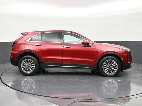 Certified 2024 Cadillac XT4 Premium Luxury w/ Technology Package FWD image 6