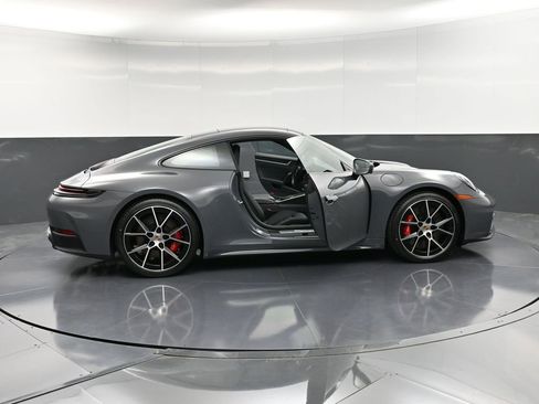New 2026 Porsche 911 Carrera 4S AWD/4WD image 34