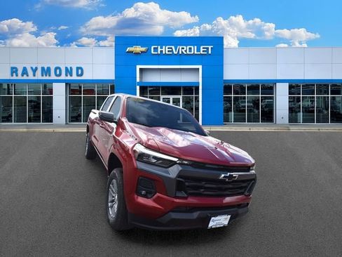 New 2026 Chevrolet Colorado LT w/ LT Convenience Package AWD/4WD image 10