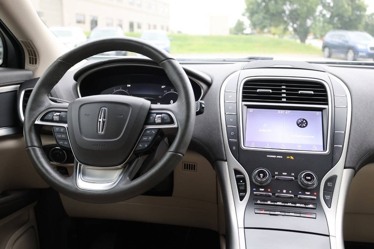 Used 2020 Lincoln Nautilus FWD image 23