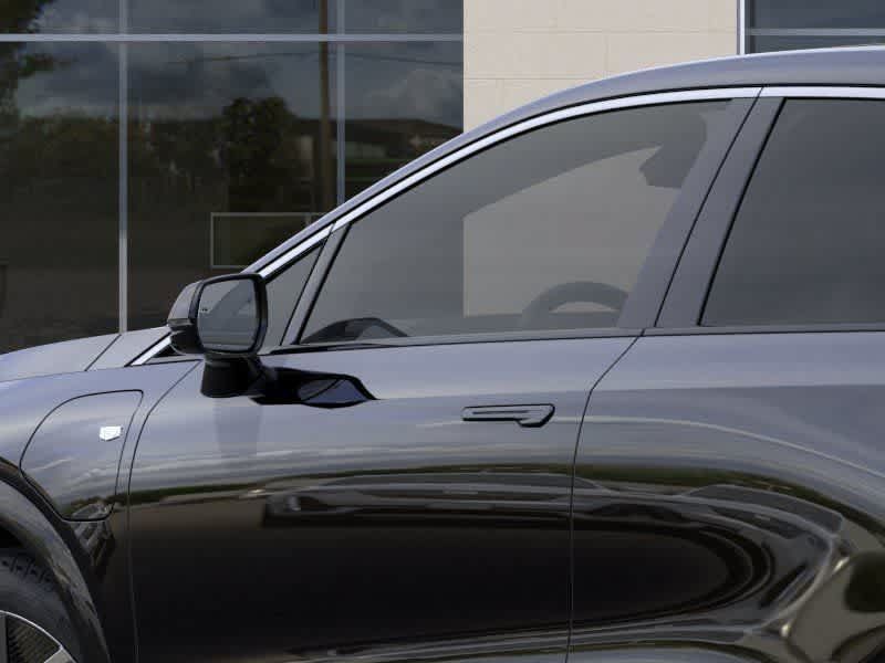 Used 2027 Cadillac Optiq Luxury w/ LPO, Floor Liner Package AWD/4WD image 12