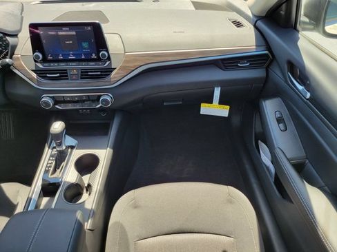 New 2026 Nissan Altima 2.5 SV FWD image 22