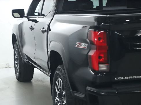 Used 2023 Chevrolet Colorado Z71 w/ Z71 Convenience Package 2 AWD/4WD image 41