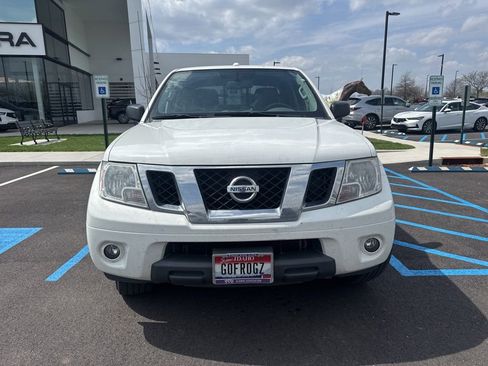 Used 2016 Nissan Frontier SV w/ SV Value Truck Package image 6