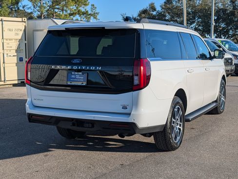 Certified 2025 Ford Expedition Max Active image 4