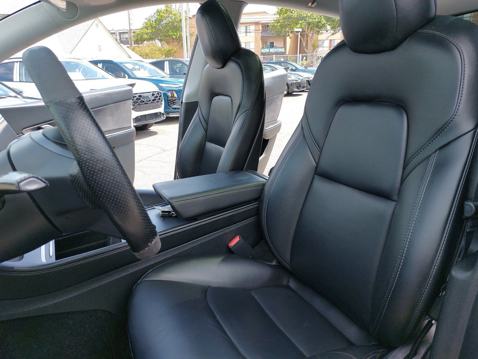 Used 2022 Tesla Model Y Performance AWD/4WD image 15