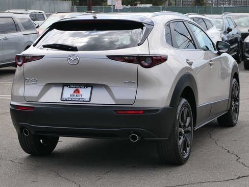 Used 2024 MAZDA CX-30 AWD 2.5 S w/ Select Sport Pkg image 3