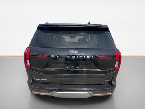 Used 2025 Ford Expedition Max Platinum AWD/4WD image 4