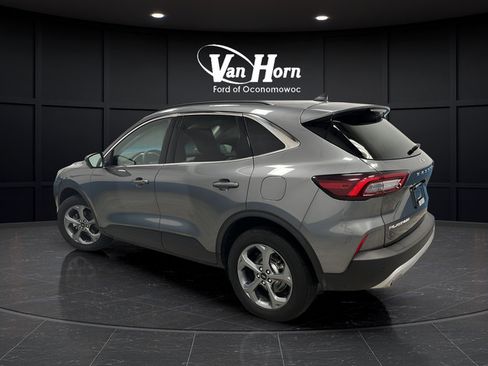 Used 2024 Ford Escape Platinum AWD/4WD image 5