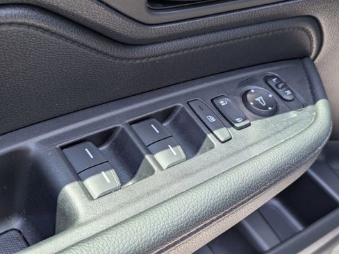 Used 2025 Honda Odyssey Sport-L image 11
