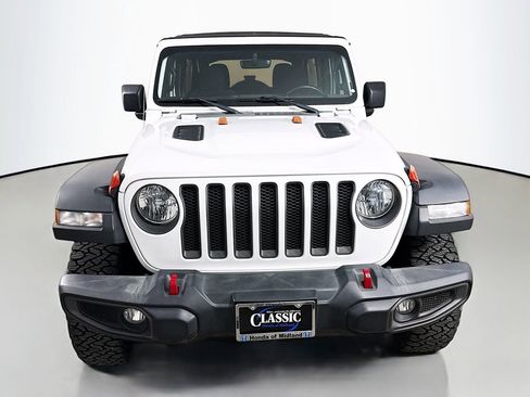 Used 2022 Jeep Wrangler Unlimited Rubicon image 2