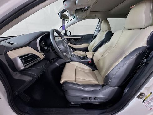 Used 2021 Subaru Outback Limited image 24