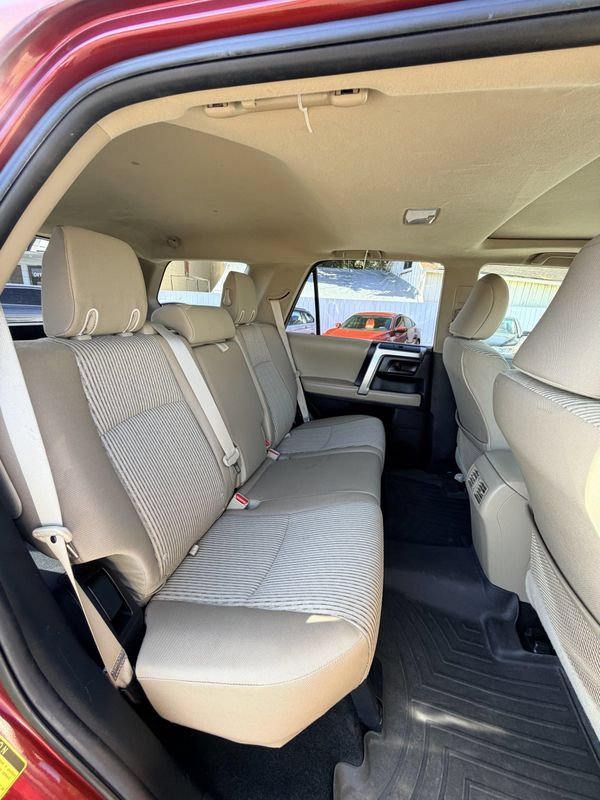 Used 2012 Toyota 4Runner SR5 w/ Convenience Pkg AWD/4WD image 24