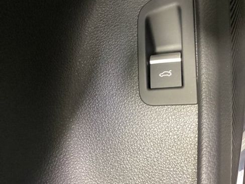 New 2026 Audi Q8 Premium Plus image 19