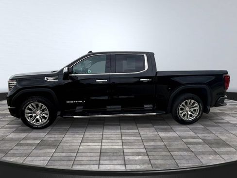 Used 2022 GMC Sierra 1500 Denali AWD/4WD image 4