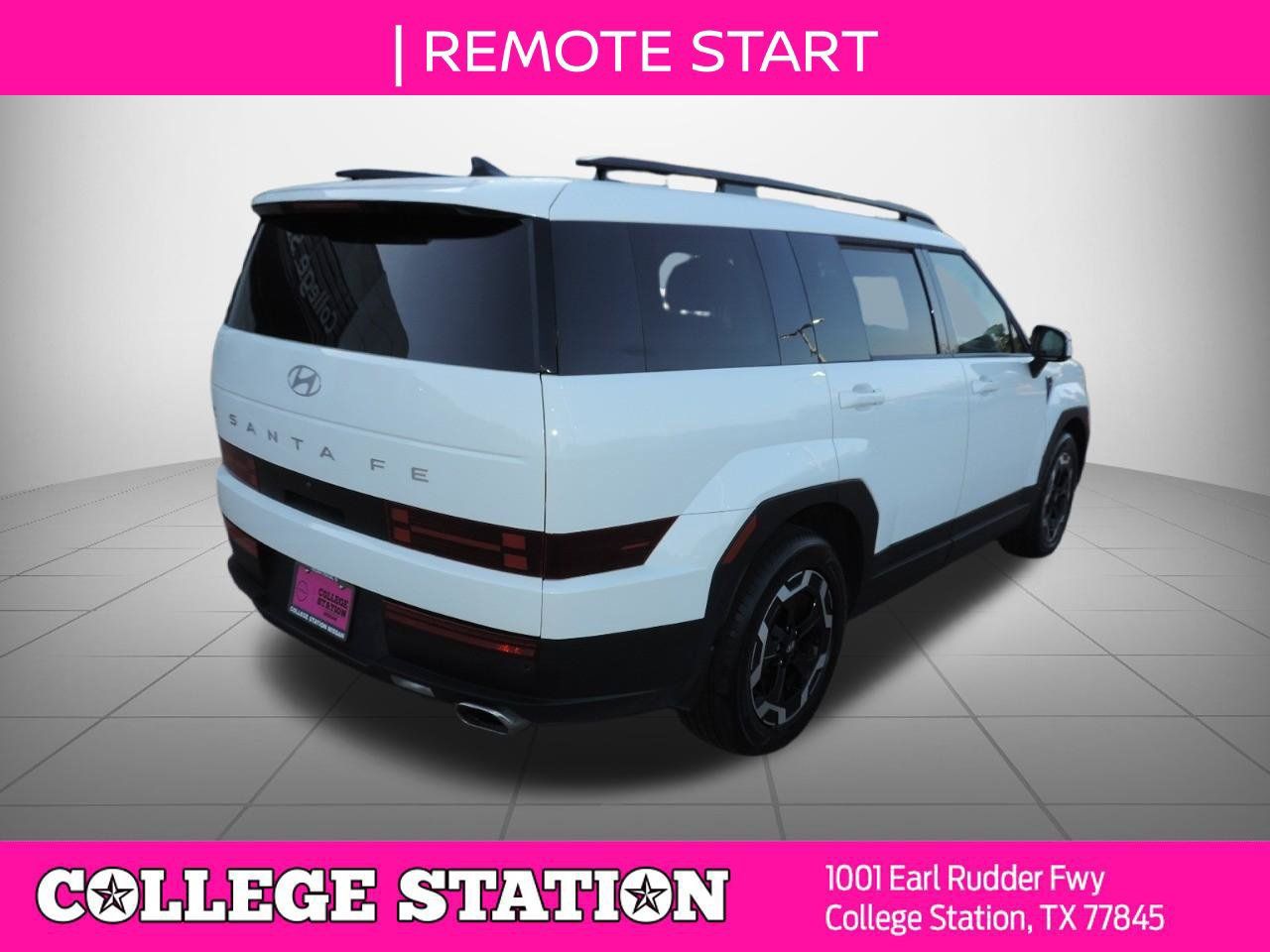 Used 2025 Hyundai Santa Fe SEL FWD image 4