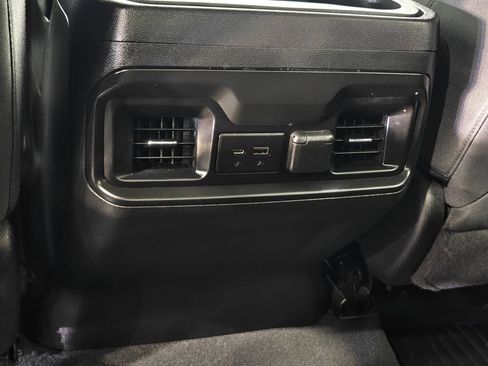 Used 2022 Chevrolet Silverado 1500 RST w/ Redline Edition AWD/4WD image 33
