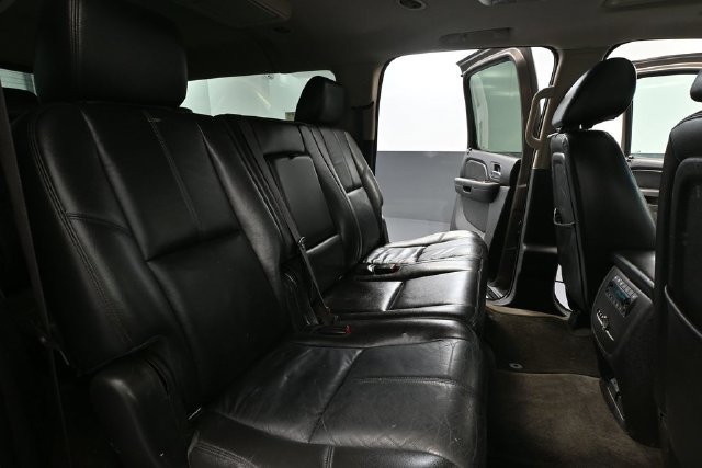 Used 2012 GMC Yukon XL SLT w/ SLT-2 Equipment Package AWD/4WD image 40