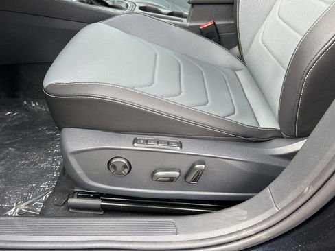 New 2026 Volkswagen Jetta SEL image 10