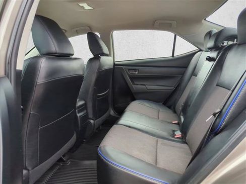 Used 2017 Toyota Corolla SE FWD image 17