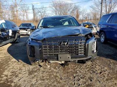 Used 2025 Hyundai Palisade SEL AWD/4WD image 2