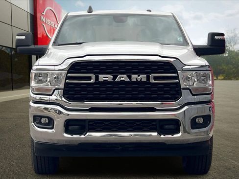 Used 2024 RAM 3500 Big Horn image 11