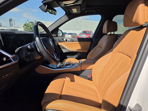 Used 2025 BMW X5 xDrive40i AWD/4WD image 25