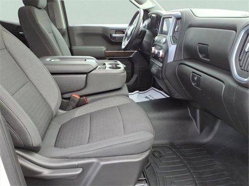 Used 2022 GMC Sierra 1500 SLE image 22