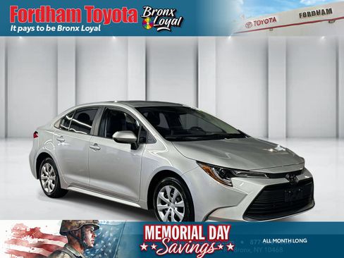 Used 2026 Toyota Corolla LE FWD image 1